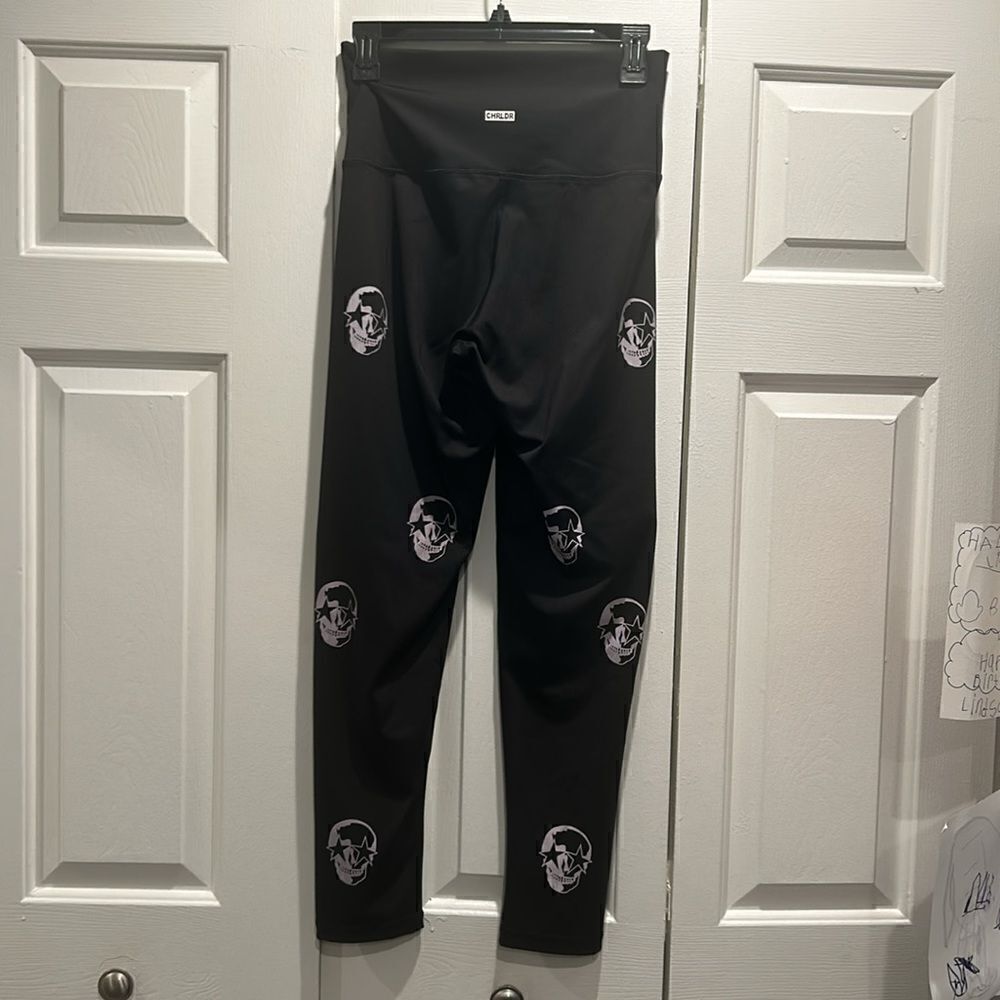 CHRLDR Black Leggings with White Skulls, Size Large - Picture 5 of 9